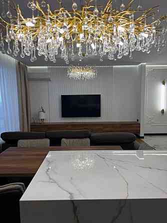 Продаж Квартира 3-кімнатна, 11/25 поверх на Васильківська вул., д. 37г Київ