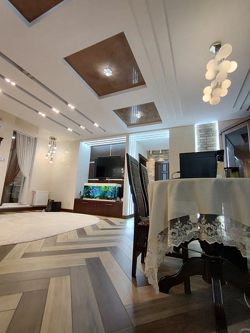 Велика 3-кімнатна квартира з дизайнерським ремонтом, Кропивницький - фото 9