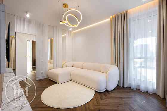 Оренда Квартира 3-кімнатна, 5/8 поверх на Сахарова, 78 Львов