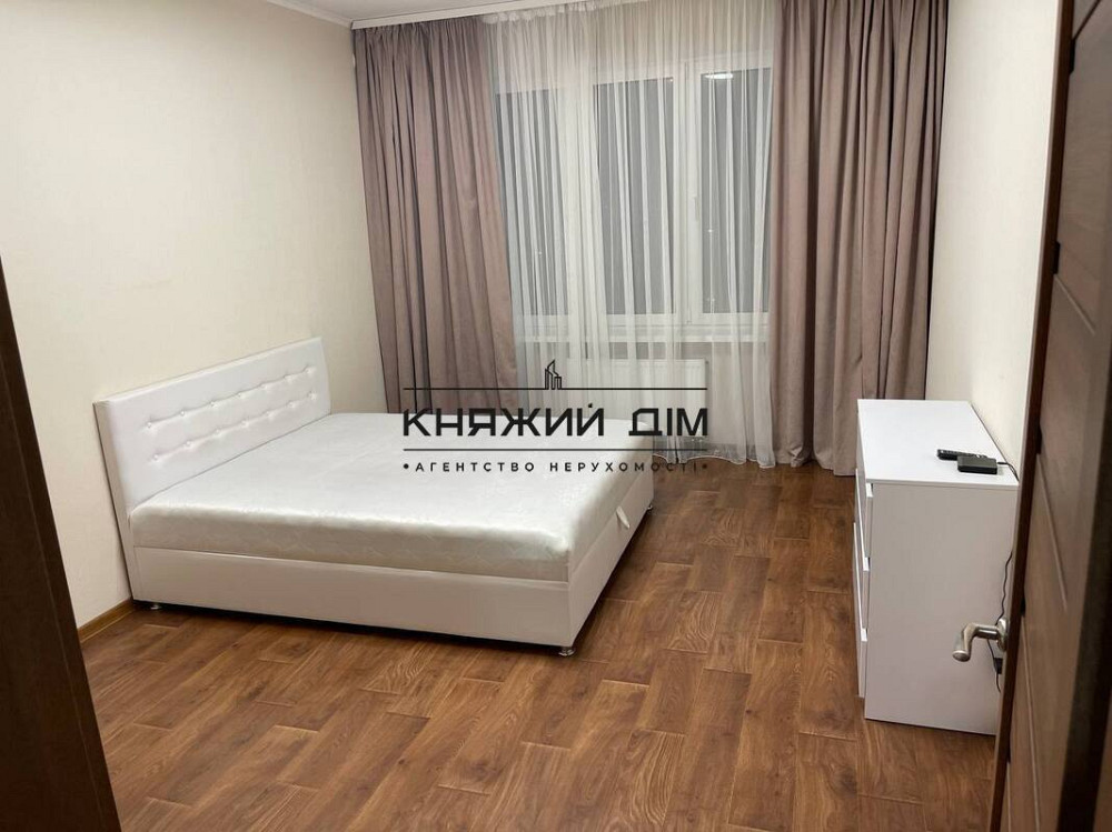 Оренда Квартира 2-кімнатна, 7/25 поверх на Ревуцкого ул. Киев - изображение 1