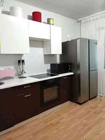 Оренда Квартира 2-кімнатна, 1/18 поверх на ул. Вишняковская, 7а Kiev