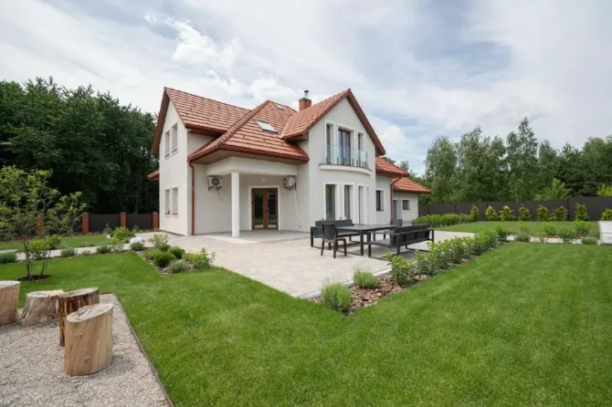 655 House with banquet hall and swimming pool for rent Kiev - photo 16
