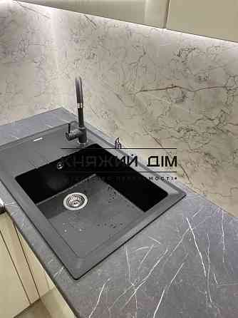 Продаж Квартира 1-кімнатна, 13/25 поверх на Днепровская Набережная Київ