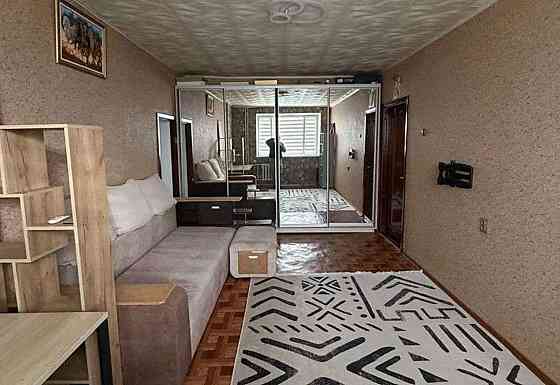 Продаж Квартира 3-кімнатна, 6/9 поверх на Левитана улица, 105 Одеса