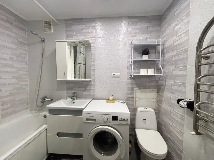 For sale 2-room Apartment 71 sq.m Бережанська Ternopil' - photo 6