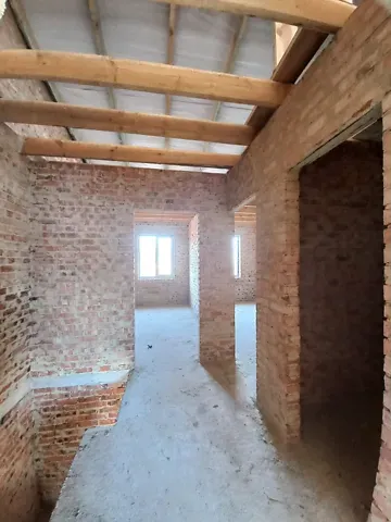 Продаж 2-поверховий   100 кв.м 4 кімн. на Незалежності майдан Рівне - фото 7