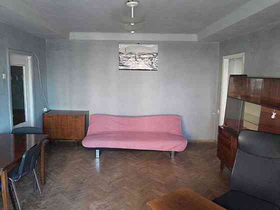 Оренда Квартира 3-кімнатна, 5/9 поверх на Лесі Українки, 14 Kiev