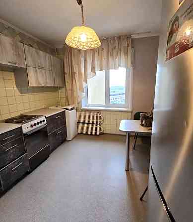 Продаж Квартира 3-кімнатна, 12/16 поверх на Малиновского Маршала ул., 60 Дніпро