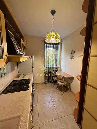 Продаж 2к. квартири, м. Котнрактова площа Київ