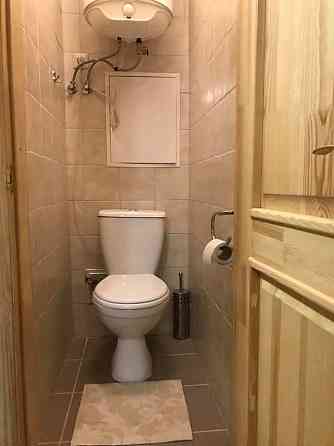 Оренда Квартира 3-кімнатна, 4/5 поверх на Дегтяревская ул. Київ