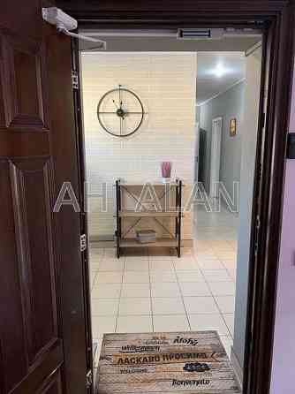 Оренда офісне приміщення на Волоська вул., 3 приміщень - 4, поверх - 2/2 Київ