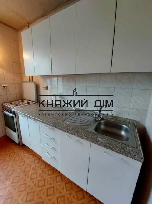 Продаж Квартира 1-кімнатна, 6/9 поверх на Полевой пер. Киев - изображение 2