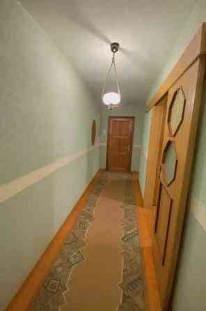 Продаж Квартира 3-кімнатна, 2/9 поверх на Олександра Поля пр., 59 Дніпро