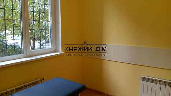 Оренда офісне приміщення на Урловская ул. поверх - 1 Київ