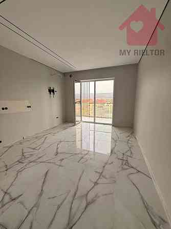 Продаж Квартира 2-кімнатна, 3/4 поверх на Головна 