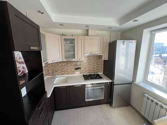 Продаж Квартира 2-кімнатна, 6/9 поверх на Сержа Лифаря вул., д. 17 Київ