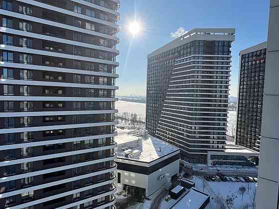 Продаж Квартира 3-кімнатна, 15/25 поверх на Причальна вул., д. 12 Київ