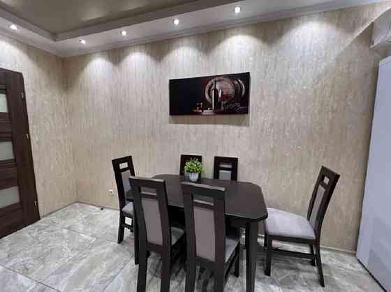 Красивая трехкомнатная квартира в ЖМ Радужный Лиманка