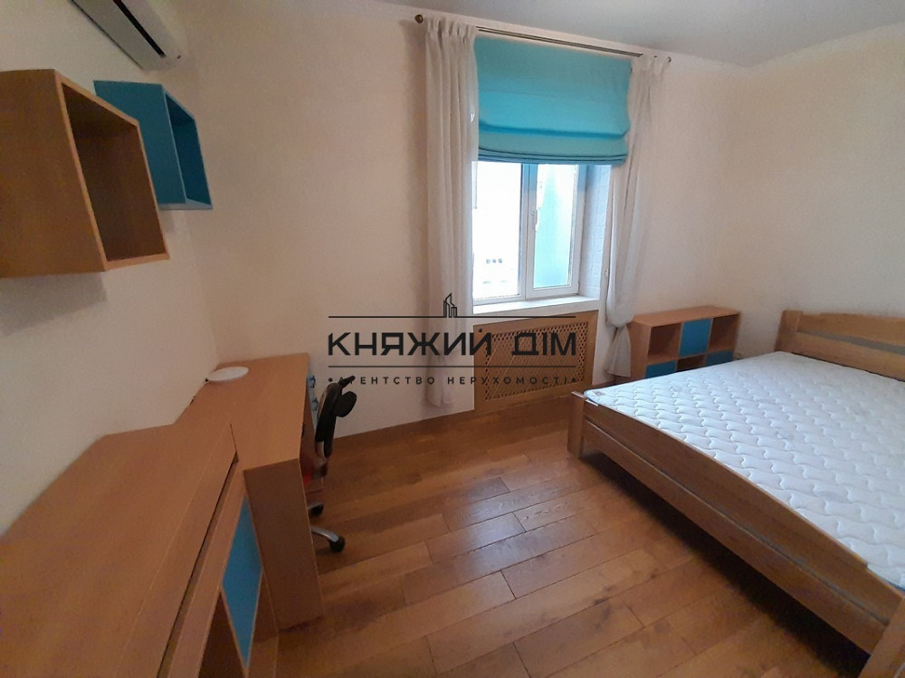 Без комісії! Оренда дворівневої 3-кімнатної квартири у центрі Києва. №11198517 Київ - фото 1