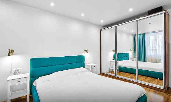 Продаж Квартира 1-кімнатна, 1/6 поверх на Метрологічна вул., д. 54-А Киев