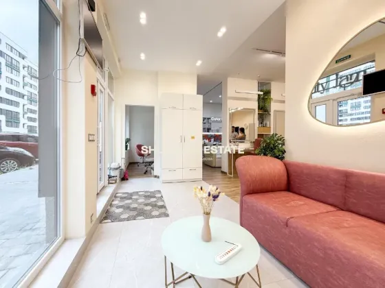 Beauty salon for rent (Truskavetska St./Continent Residential Complex) L'viv