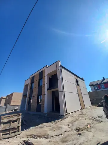 Продаж 2-поверховий   120 кв.м 4 кімн. на Кулика і Гудачека (Макарова) вулиця Рівне - фото 1