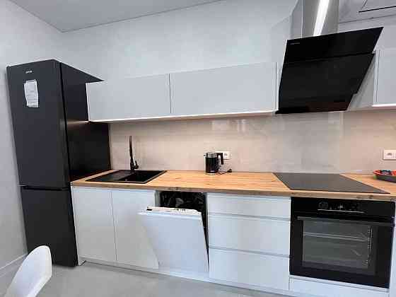 Оренда Квартира 2-кімнатна, 3/11 поверх на Отрадная ул., 13 Одеса