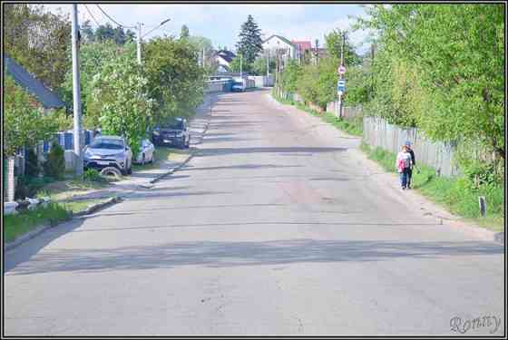 Продаж 1-поверховий Частина будинку з ділянкою 3 сот 35 кв.м 2 кімн. на Героїв Базара Zhytomyr