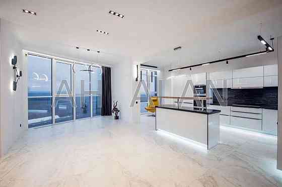 Продаж Будинок 4-кімнатний на Микільсько-Слобідська вул., 3Б Київ