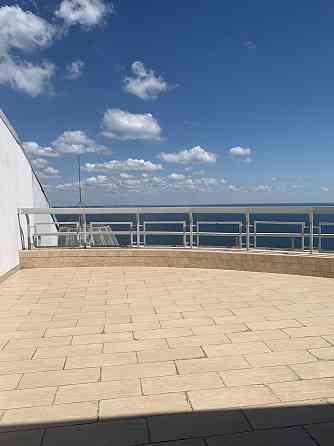 Продаж Квартира 4-кімнатна, 16/17 поверх на Лидерсовский б-р, 5 Одеса