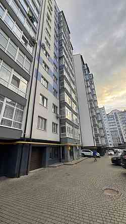 Продаж Квартира 3-кімнатна, 9/13 поверх на Височана вул., 18 Івано-Франківськ