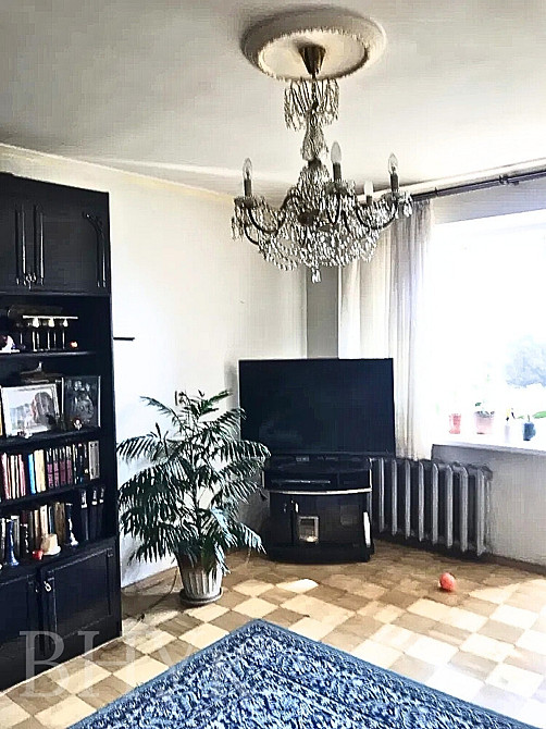 Продаж Квартира 4-кімнатна, 9/9 поверх на Хоткевича Львів - фото 1