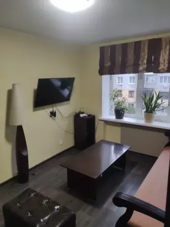 Продаж Квартира 1-кімнатна, 3/5 поверх на вул. Корольова Академіка Kirovohrad