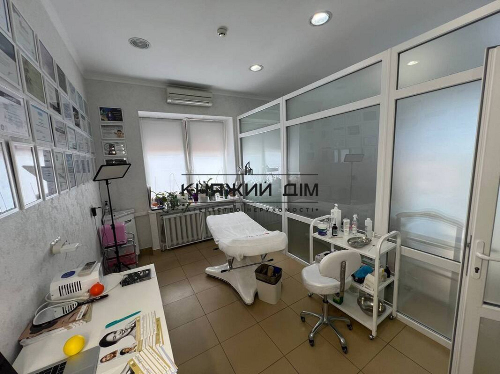 Продаж офісне приміщення на Срибнокильская ул. поверх - 1/25 Київ - фото 2