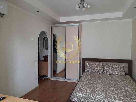 Затишна 1-кімнатна квартира з ремонтом біля метро Оболонь Київ