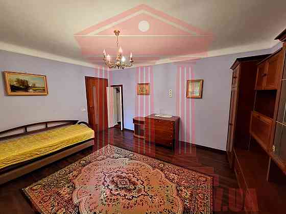 Оренда Квартира 1-кімнатна, 1/2 поверх на Калмикова, 8 Борисполь