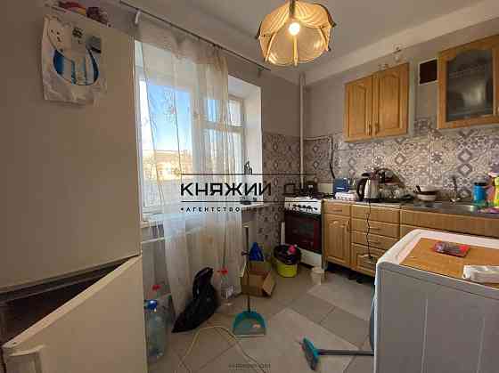 Оренда Квартира 3-кімнатна, 3/9 поверх на вул. Фрунзе ул./Кирилівська Київ