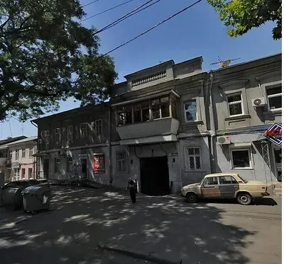 For sale 3-room Apartment 120 sq.m Богдана Хмельницкого Odessa