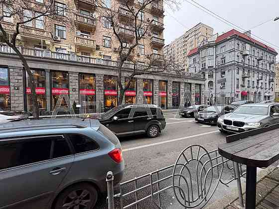 Оренда торгове приміщення на Хрещатик вул., 29/1 поверх - 1/2 Київ