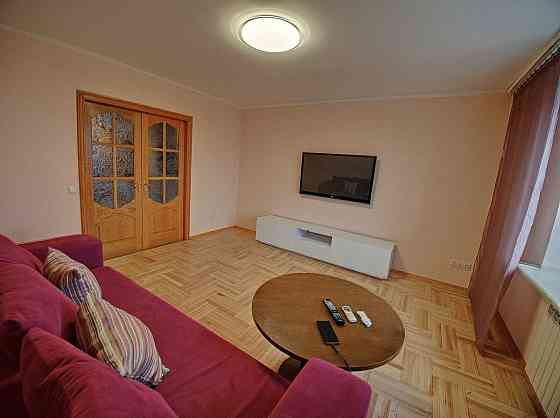 Оренда Квартира 1-кімнатна, 13/16 поверх на проспект Петра Григоренка, 33/44 Київ