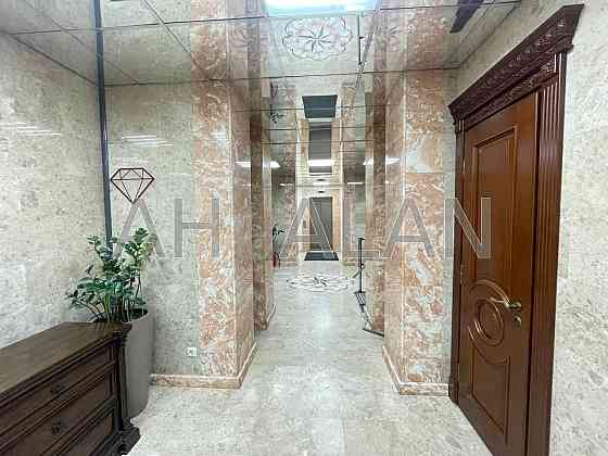 Оренда Будинок 3-кімнатний на Крутий узв. Kiev