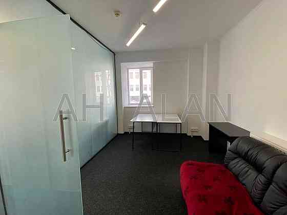 Оренда офісне приміщення на Володимирська вул., 10 приміщень - 4, поверх - 2/4 Kiev