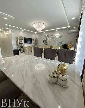 Продаж Квартира 3-кімнатна, 1/2 поверх на Богата Тернопіль