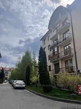 Продаж Квартира 2-кімнатна, 4/5 поверх на вул. Шухевича Zymna Voda