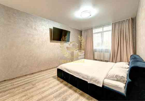 Продаж Квартира 2-кімнатна, 1/25 поверх на Воскресенская ул., 16А Київ