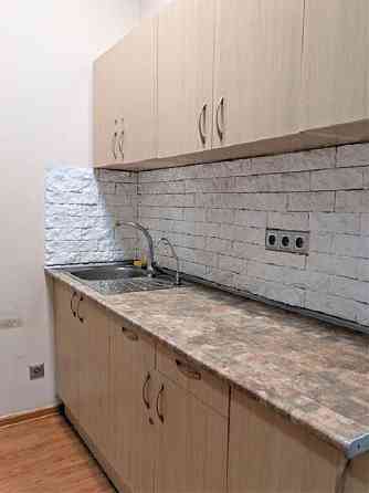 Оренда офісне приміщення на проспект Бажана Николая, д.12 приміщень - 2, поверх - 1/18 Киев