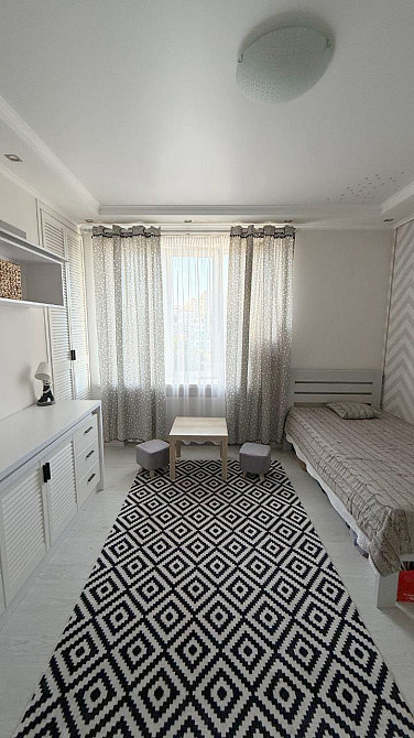 Продам белоснежную  квартиру в Светлом переулке Одеса - фото 1