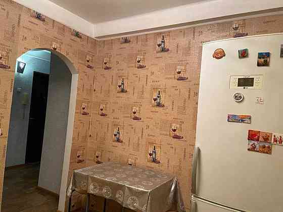 Оренда Квартира 2-кімнатна, 1/9 поверх на Ентузіастів, 51/24 Киев