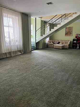 В продаже 5-ти комнатная квартира в 2-х уровнях возле парка Шевченко Одесса