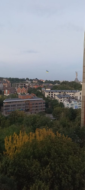 Продаж Квартира 3-кімнатна, 7/18 поверх на Старонаводницька вул., д. 6А Kiev - photo 1